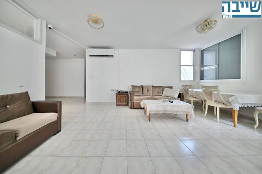 Apartment in Rehovot, Central District