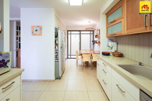 豪宅  Raanana, Central District