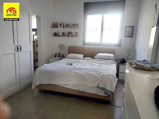 Apartment in Raanana, Central District