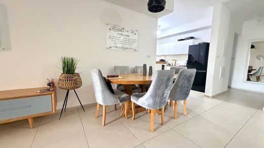 Apartment in Rehovot, Central District