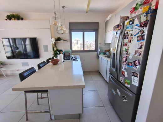 Apartment in Ramat Gan, Tel Aviv