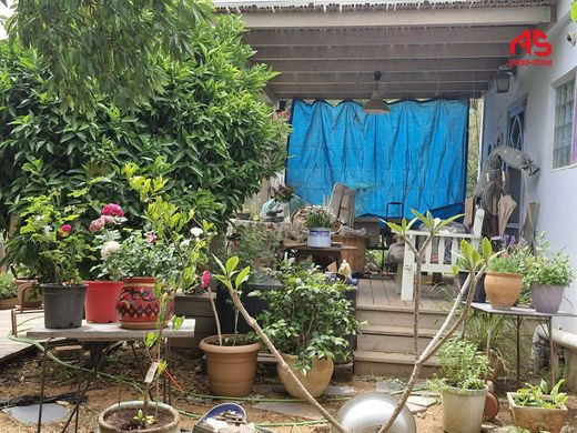 Hadera, Haifaの高級住宅