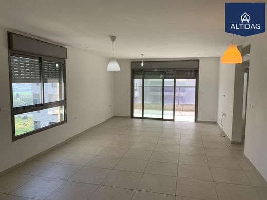 Appartement à Netanya, Central District