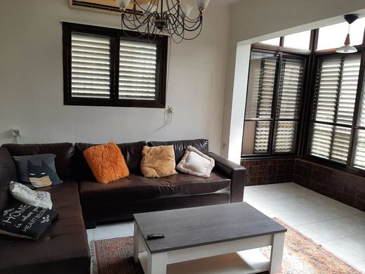 Apartment in Givatayim, Tel Aviv
