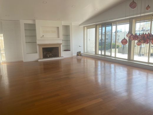 Apartment in Tel Aviv Yaffo, Tel Aviv