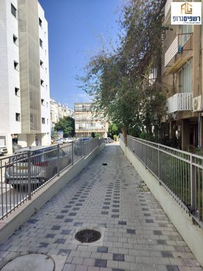 Квартира, Кефар-Сава, Central District