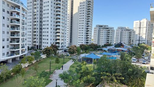 ‏דירה ב  רחובות, Meẖoz HaMerkaz