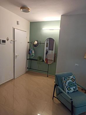 Apartment in Ness Ziona, Central District