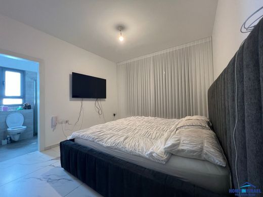 Apartamento - Netanya, Central District