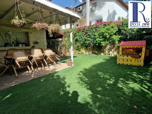 Luxury home in Holon, Tel Aviv