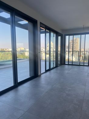 Attico a Tel Aviv, Tel Aviv District