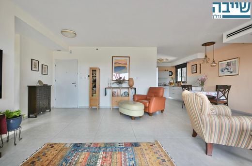 套间/公寓  Reẖovot, Central District