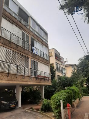 Appartamento a Givatayim, Tel Aviv District