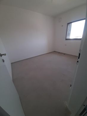 Apartment / Etagenwohnung in Ramat Gan, Tel Aviv District