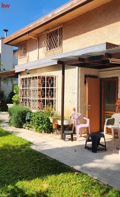 Luxe woning in Raanana, Central District