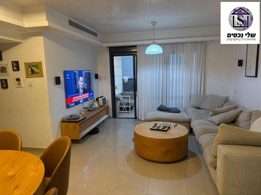 Apartment / Etagenwohnung in Aschdod, Southern District