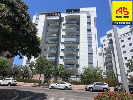 Apartment in Netanya, Central District