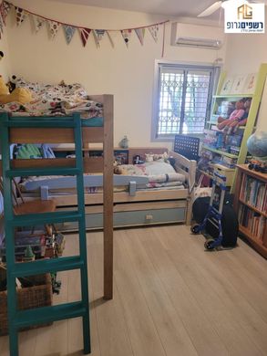 ‏דירה ב  כפר סבא, Meẖoz HaMerkaz