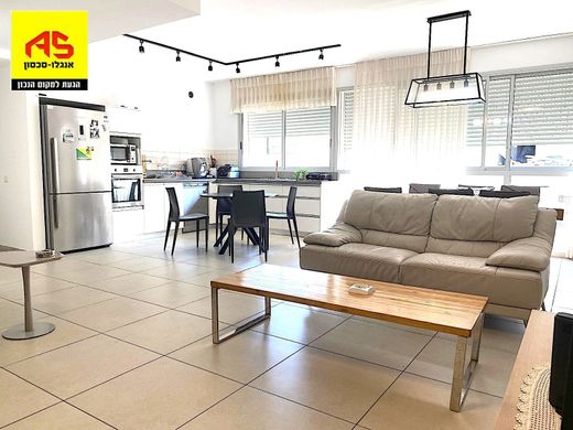 Apartment in Raanana, Central District