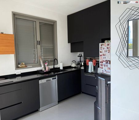 Penthouse in Tel Aviv, Tel Aviv District