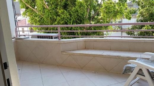 Apartment in Kfar Saba, Central District