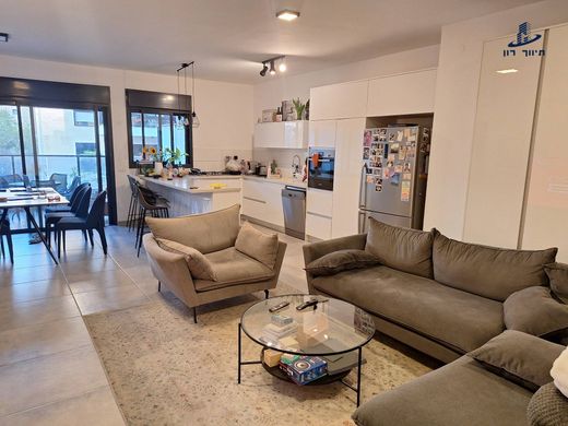 Apartamento - Givatayim, Tel Aviv District