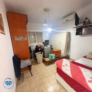 Luxury home in Ness Ziona, Central District