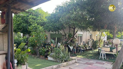 Luksusowy dom w Pardés H̱anna Karkur, Haifa