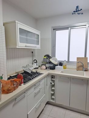 复式住宅  Givatayim, Tel Aviv District