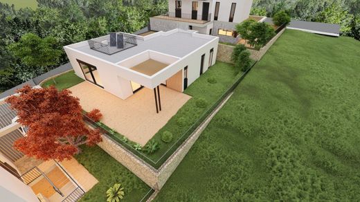 Элитный дом, Qiryat Tiv‘on, Haifa