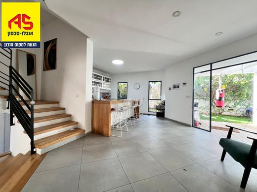 Luxury home in Netanya, Central District