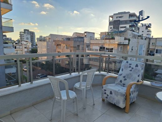 复式住宅  Ramat Gan, Tel Aviv District