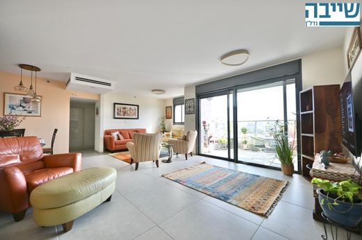 Apartment in Rehovot, Central District