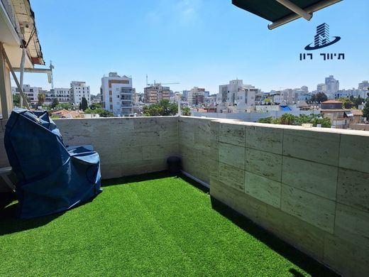 Duplex appartement in Givatayim, Tel Aviv District