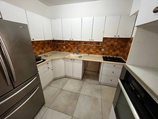 Appartamento a Tel Aviv, Tel Aviv District