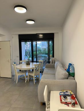 Apartment in Ramat Gan, Tel Aviv