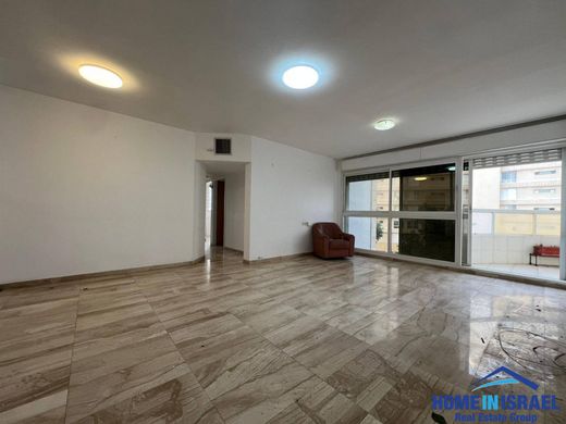 Daire Netanya, Central District