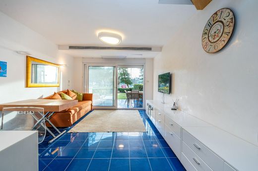 Luxury home in Hadera, Haifa District