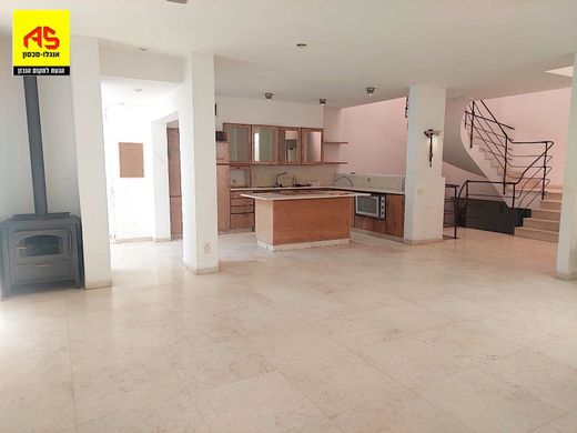 Casa di lusso a Raanana, Central District