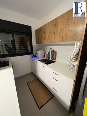Apartment in Holon, Tel Aviv