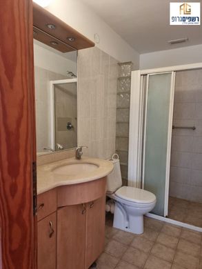 Appartement in Kfar Saba, Central District