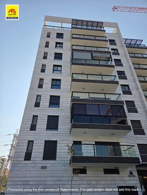 Apartment / Etagenwohnung in Ashkelon, Southern District