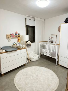 Apartment / Etagenwohnung in Tel Aviv, Tel Aviv District
