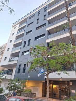 Квартира, Гиватаим, Tel Aviv District