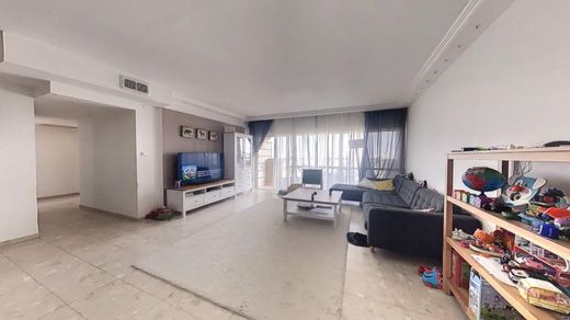 Ashdod, Southern Districtのアパートメント