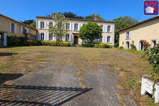 Castle in Saverdun, Ariège