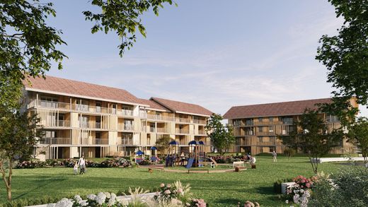 Apartment / Etagenwohnung in Faverges, Haute-Savoie