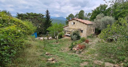 Courry, Gardのヴィラ