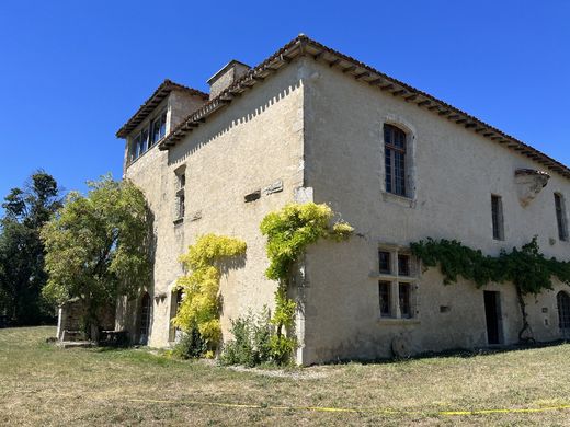 Villa in Auch, Gers