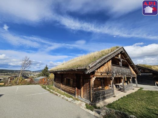 Chata w Font-Romeu-Odeillo-Via, Pyrénées-Orientales